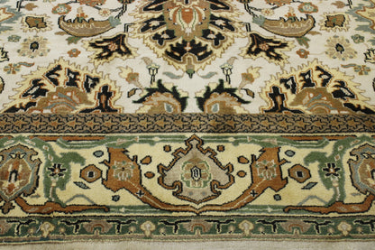 Close-up of wool pile, Ivory & Green rug