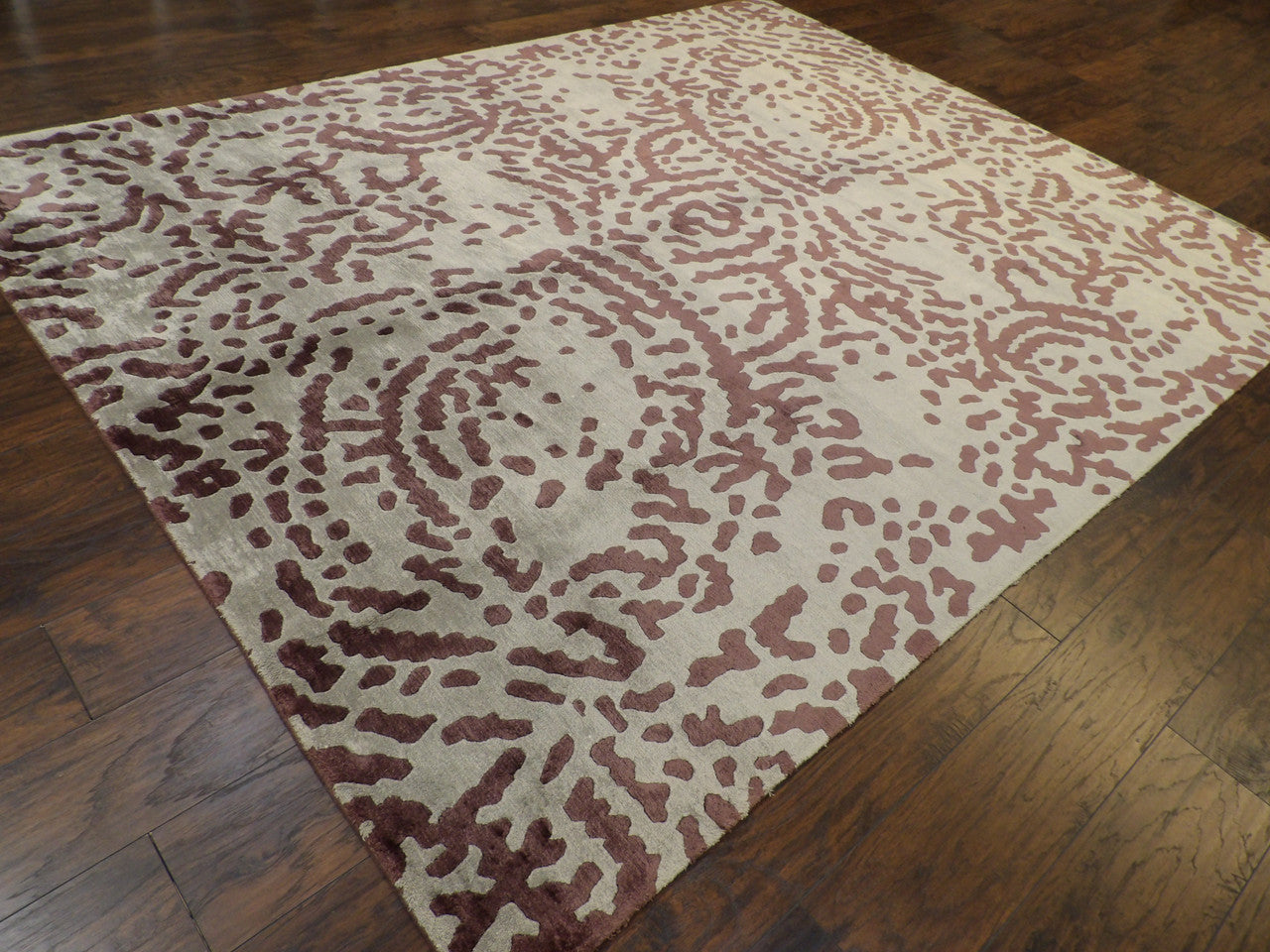 Transitional pattern detail