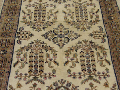 Back of Farahan hand-knotted rug