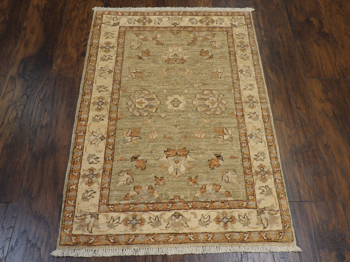Close-up of wool pile, Green & Beige rug