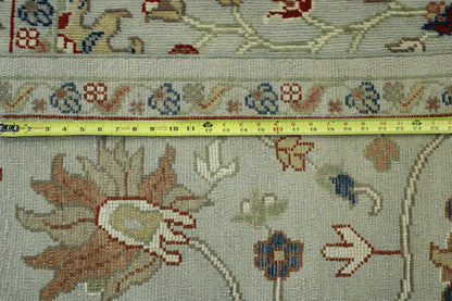 Close-up of wool pile, Multi-Color & Beige rug
