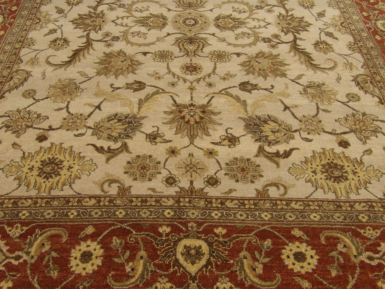 Chobie Oushak / Peshawar hand-knotted wool rug in Beige, 8'2" x 10'7", SKU w994