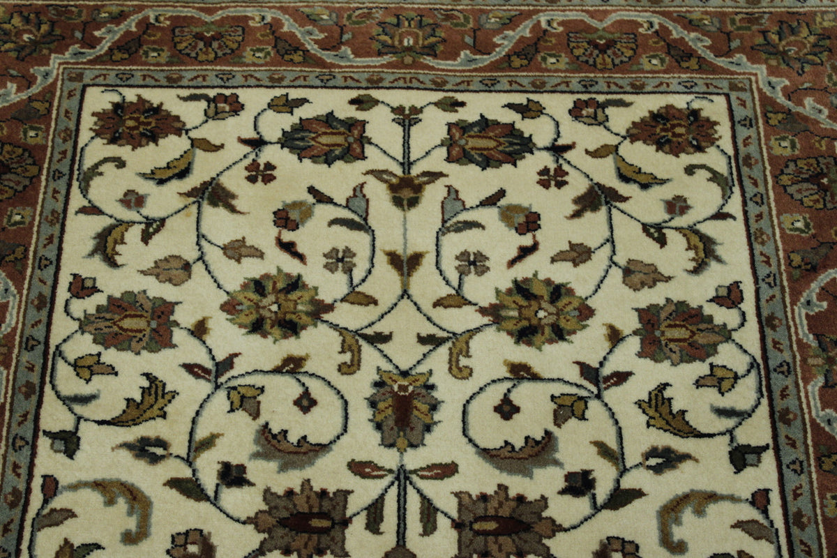 Brown & Beige Traditional Indo Mahal rug in room setting