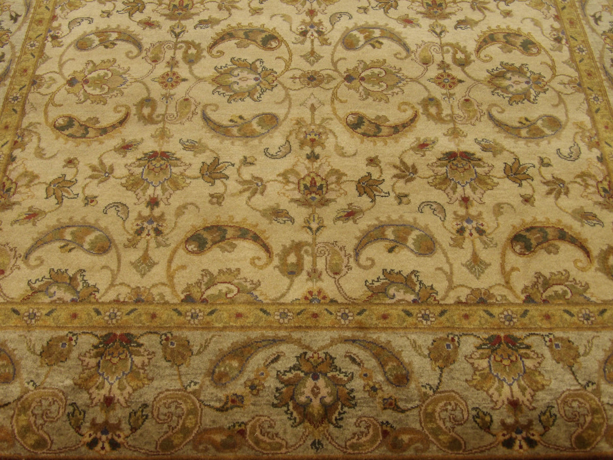 Fine Ziegler Tie Dye rug border detail