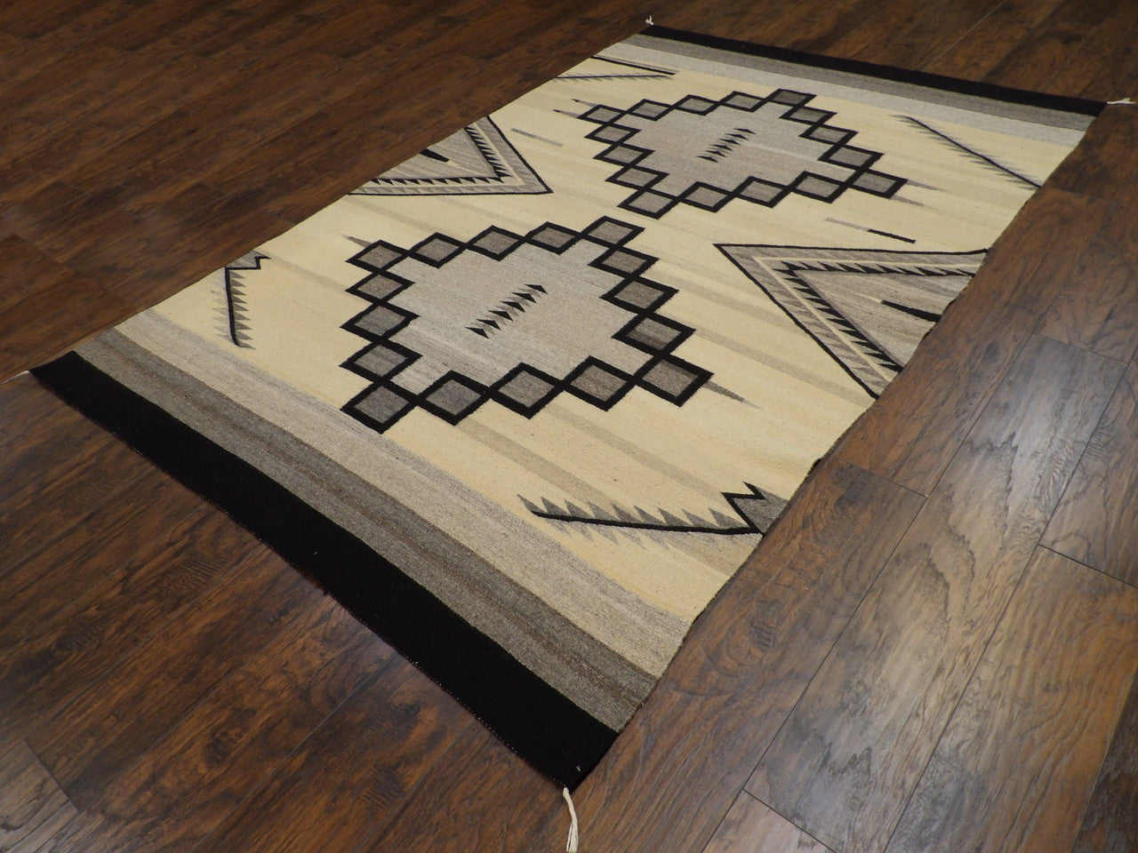 American Indian Flat Weave Durry pattern detail