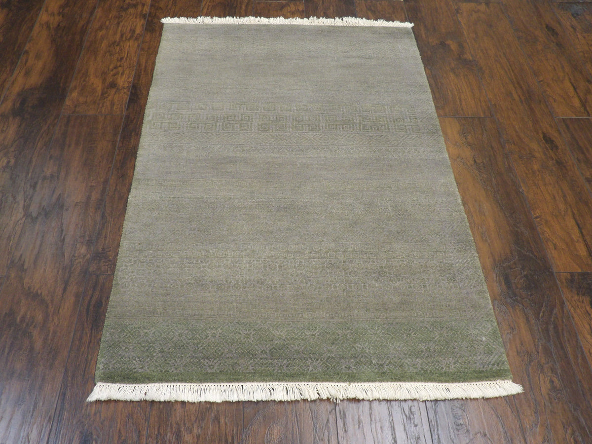 Close-up of wool pile, Green & Gray rug