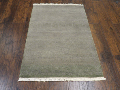 Close-up of wool pile, Green & Gray rug
