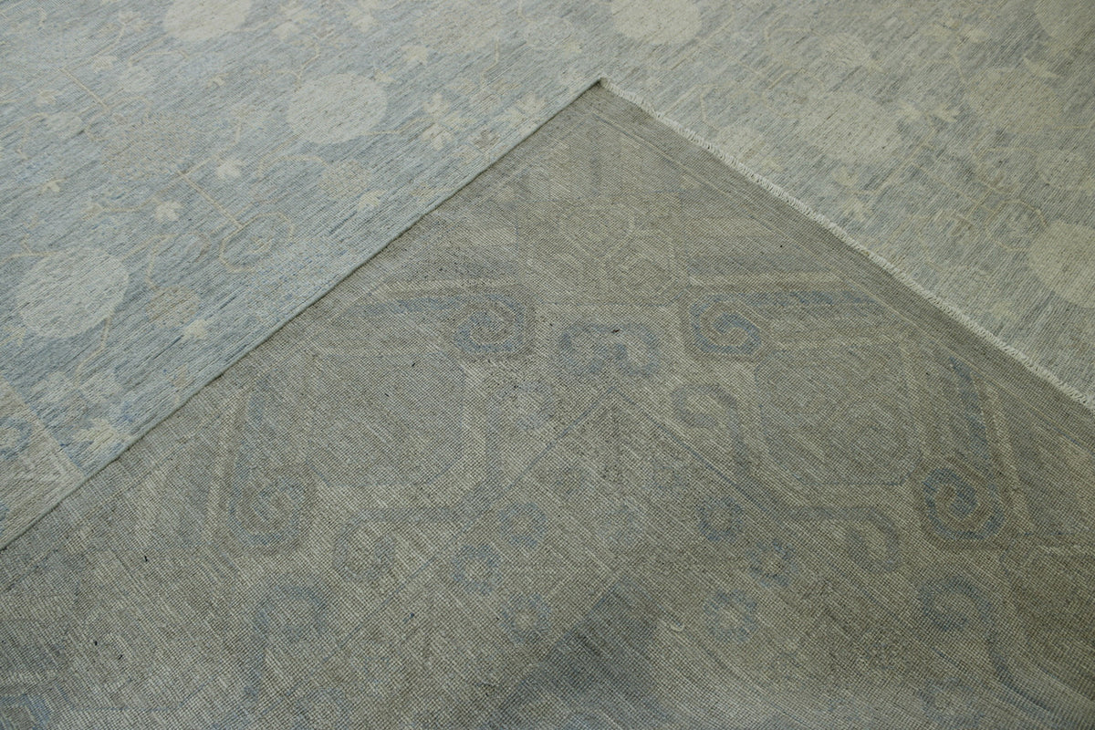 Oushak Chobi pattern detail