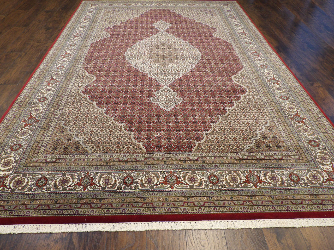 Close-up of wool-silk pile, Beige & Red rug
