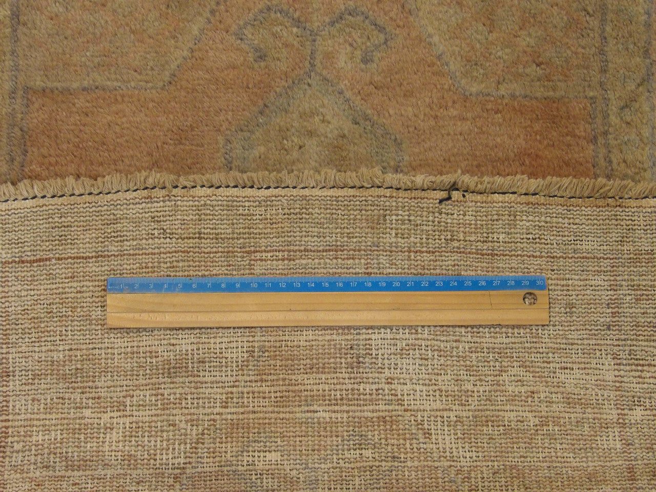 Vintage Anatolian Yastik rug corner detail