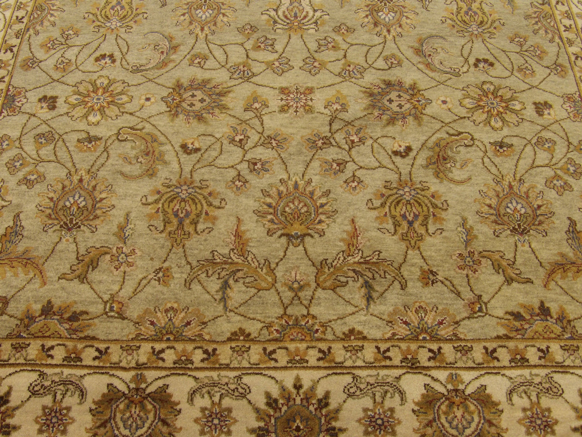 Ziegler rug border detail