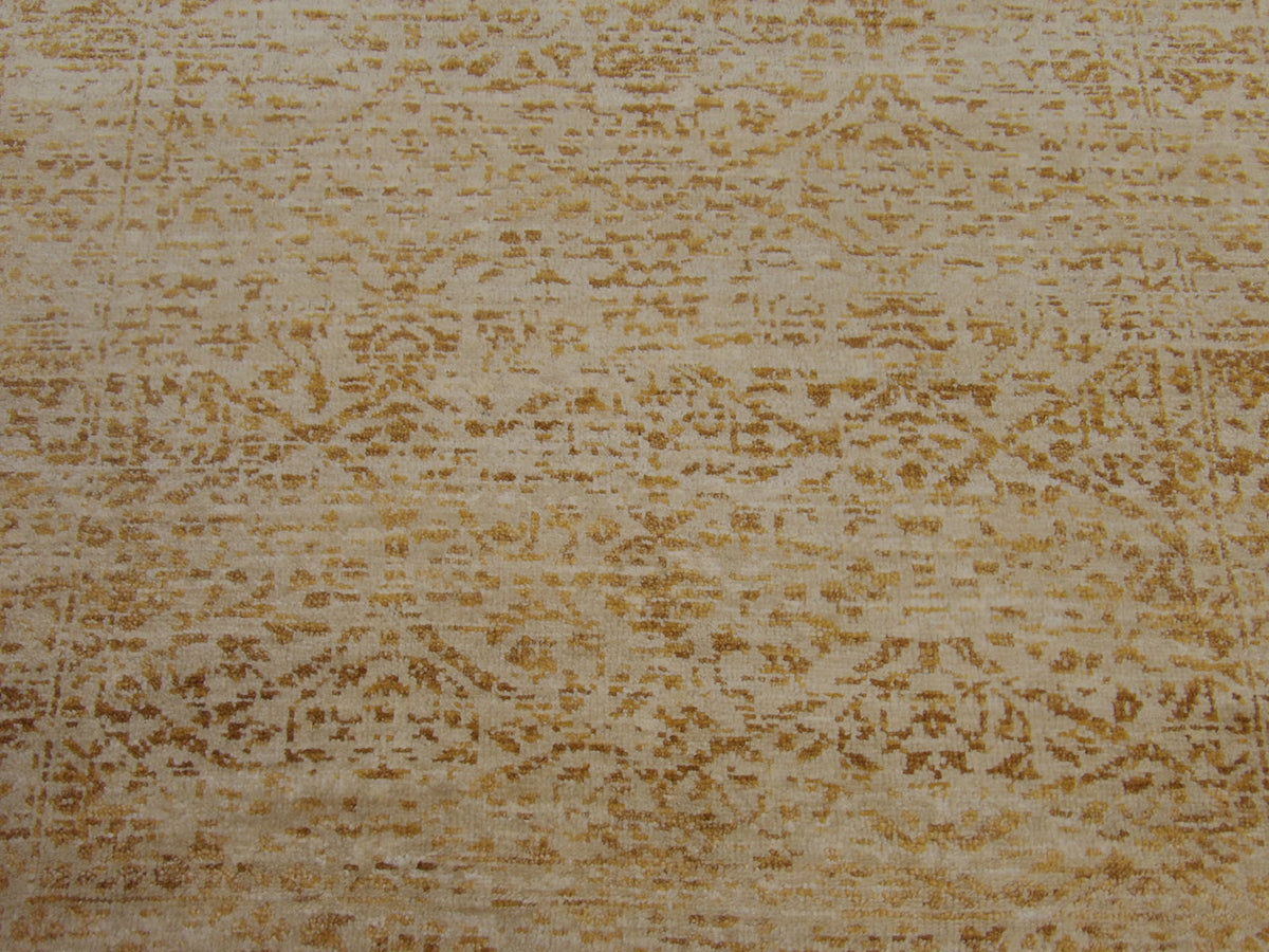Modern rug border detail, gold