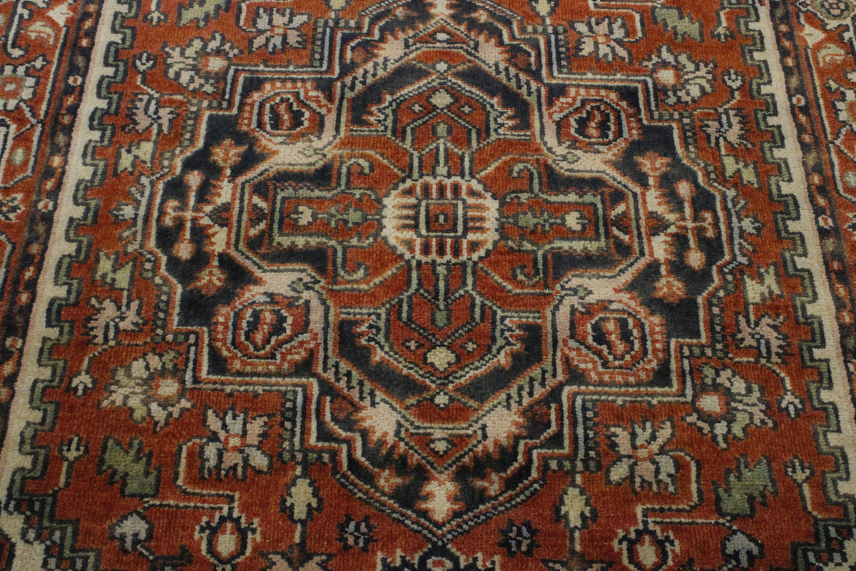 Tribal Heriz rug border detail
