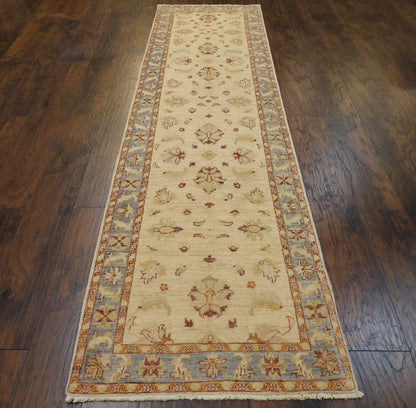 Oushak Chobi Natural Dye rug corner detail