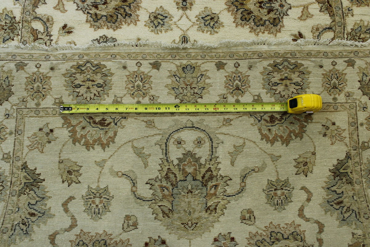 Oushak Indo Ziegler hand-knotted wool rug in Beige, full view