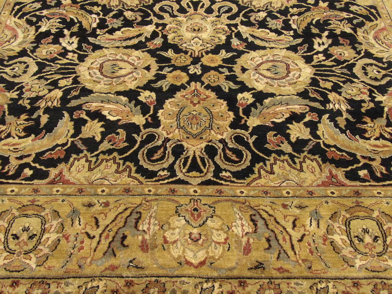 Jaipur Kashan Antique Wash rug border detail