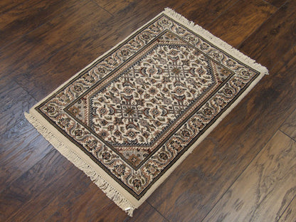 Fine Persian Bidjar pattern detail