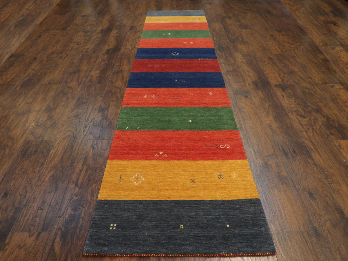 Close-up of wool pile, Multi-Color, Red & Blue rug