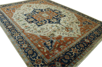 Tribal Heriz rug border detail