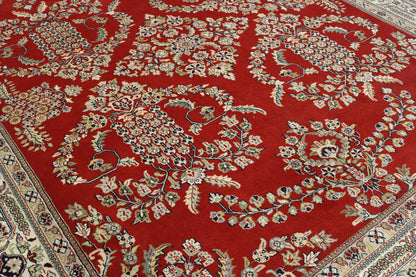 Traditional Sharokh Design rug border detail