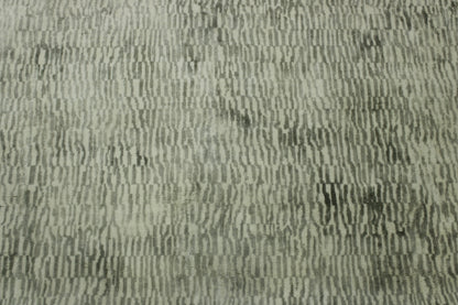 Modern / Contemporary hand-knotted silk rug in Gray, 3'11" x 8'7", SKU w2295