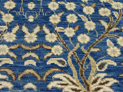 Transitional flower runner border detail, blue and beige