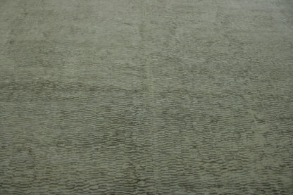 Modern Grass Design hand-knotted silk rug in White, full view