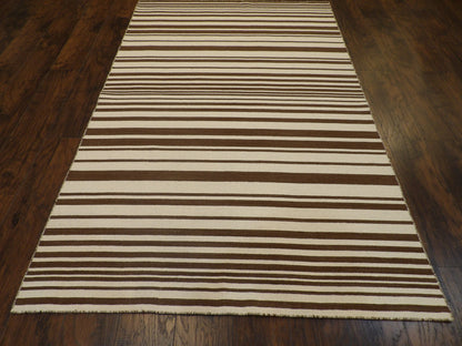 Coastal rug corner detail