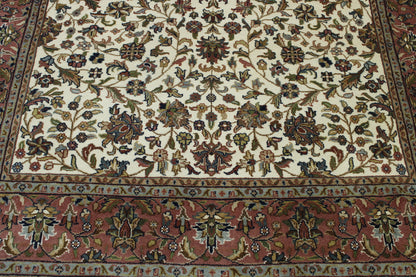 Close-up of wool pile, Beige & Pink rug