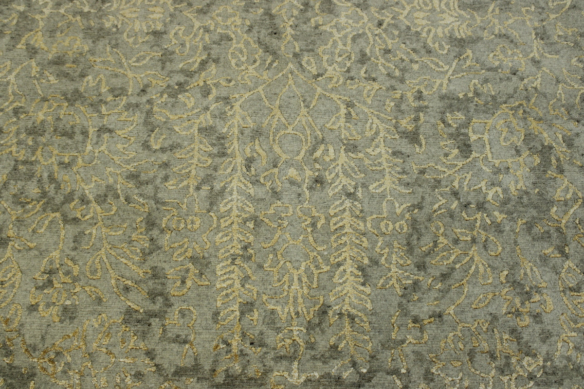 Transitional Abstract Broken Design rug corner detail