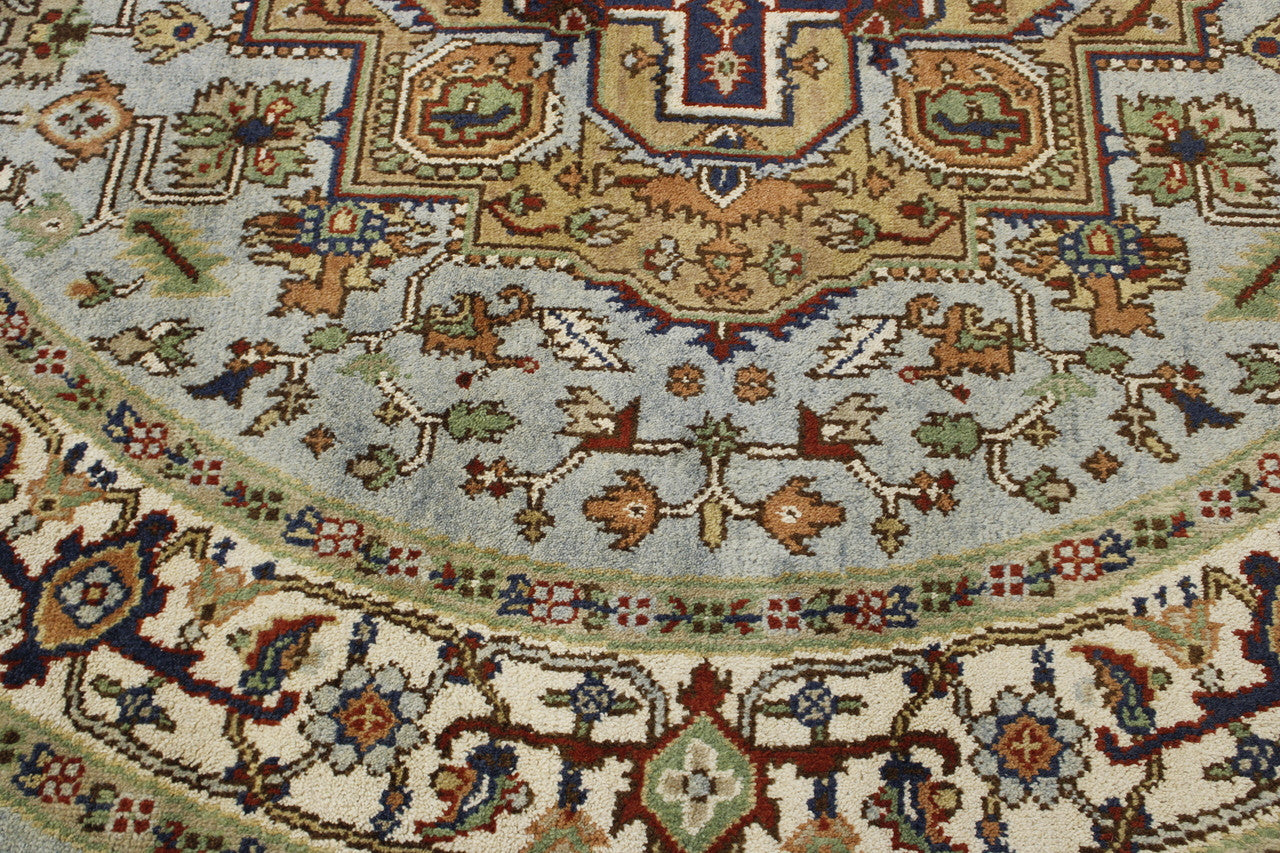 Close-up of wool pile, Gold & Green rug