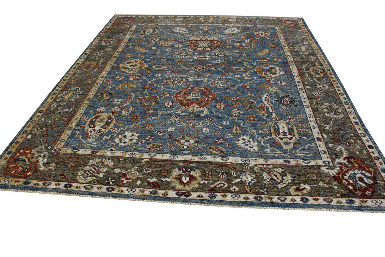 Traditional Colorful Ziegler pattern detail