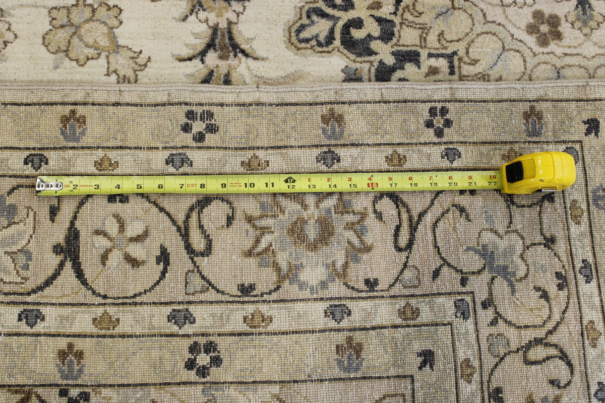 Oushak Indo Agra Chobi hand-knotted wool rug in Beige, full view