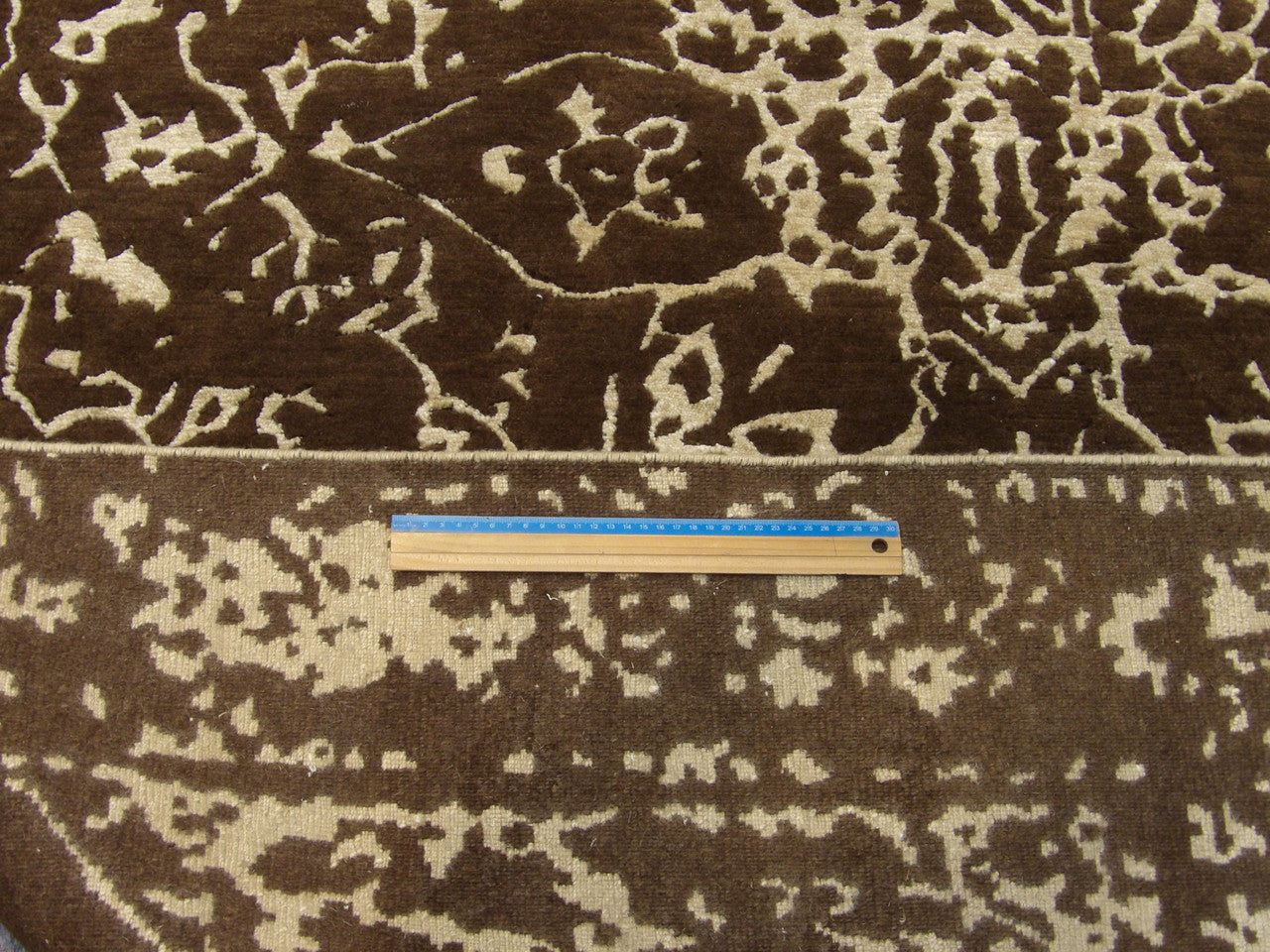 Full room view of Broken Heriz hand-knotted rug