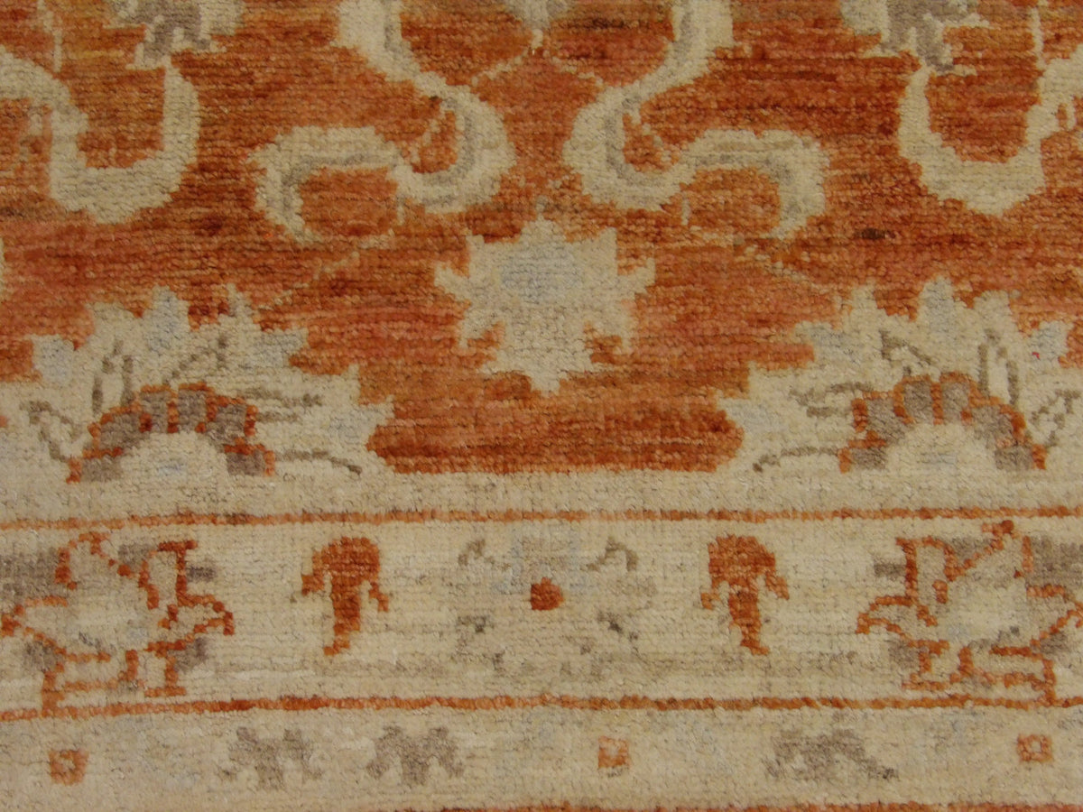 Oushak Chobi Natural Dye rug border detail