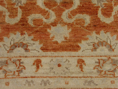 Oushak Chobi Natural Dye rug border detail