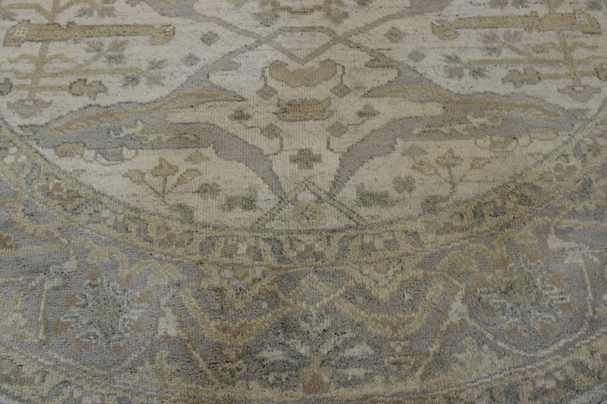 Oushak Indo Ziegler rug corner detail