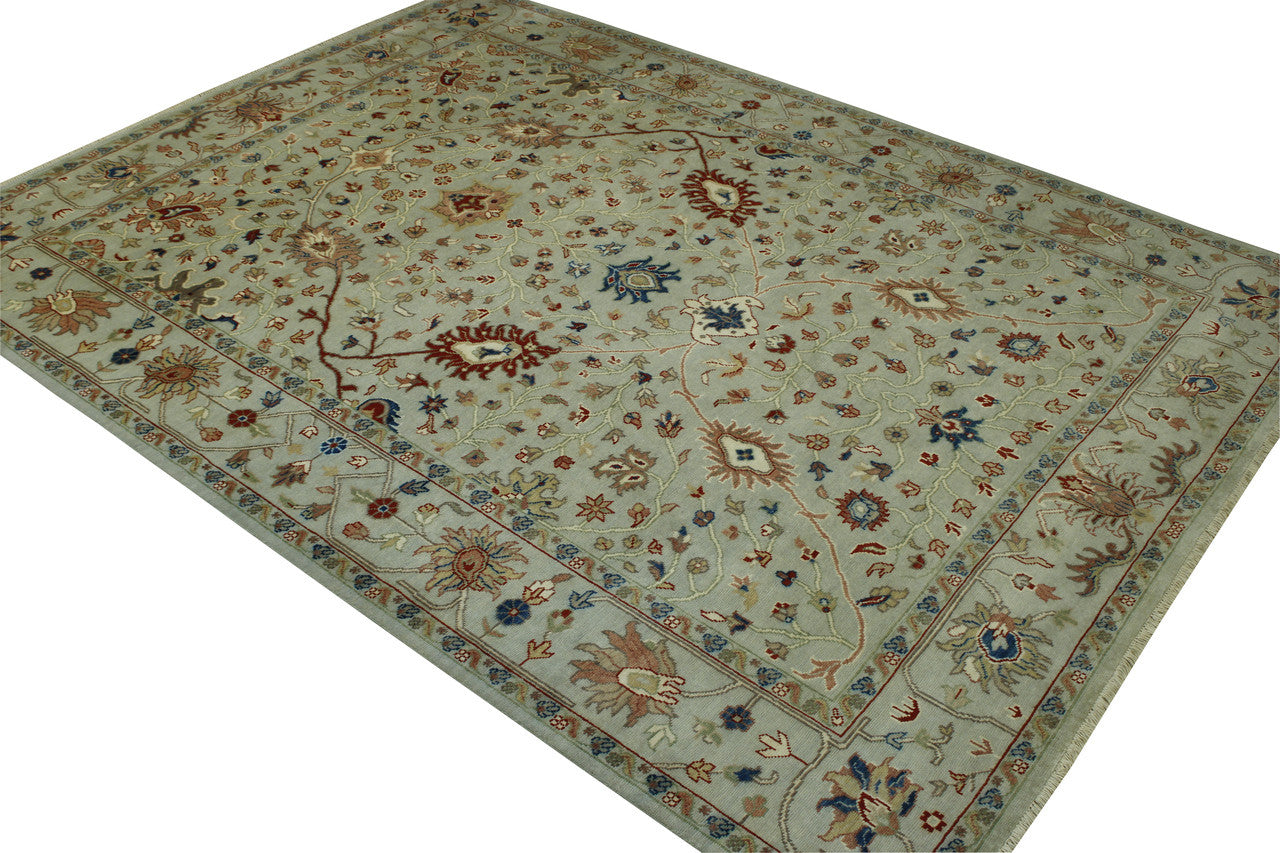 Traditional Agra Ziegler rug border detail