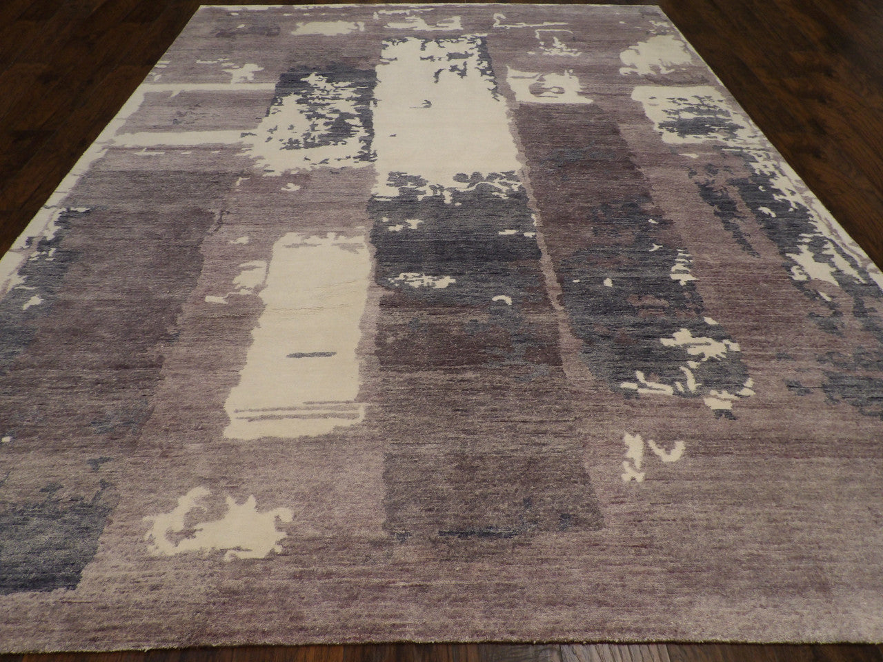Close-up of silk pile, Gray & Purple rug