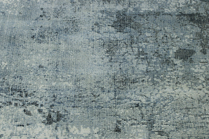 Close-up of silk pile, Blue & White rug