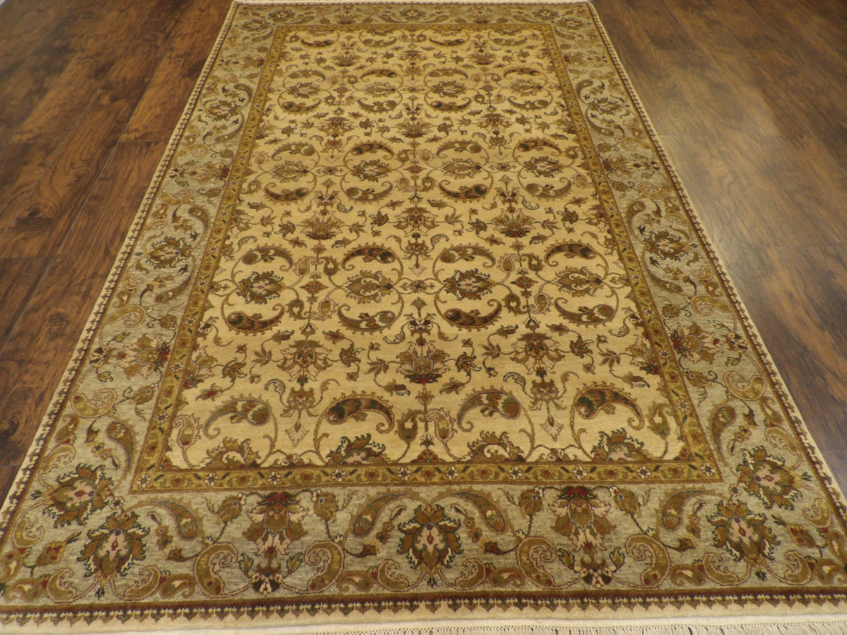 Fine Ziegler Tie Dye rug corner detail