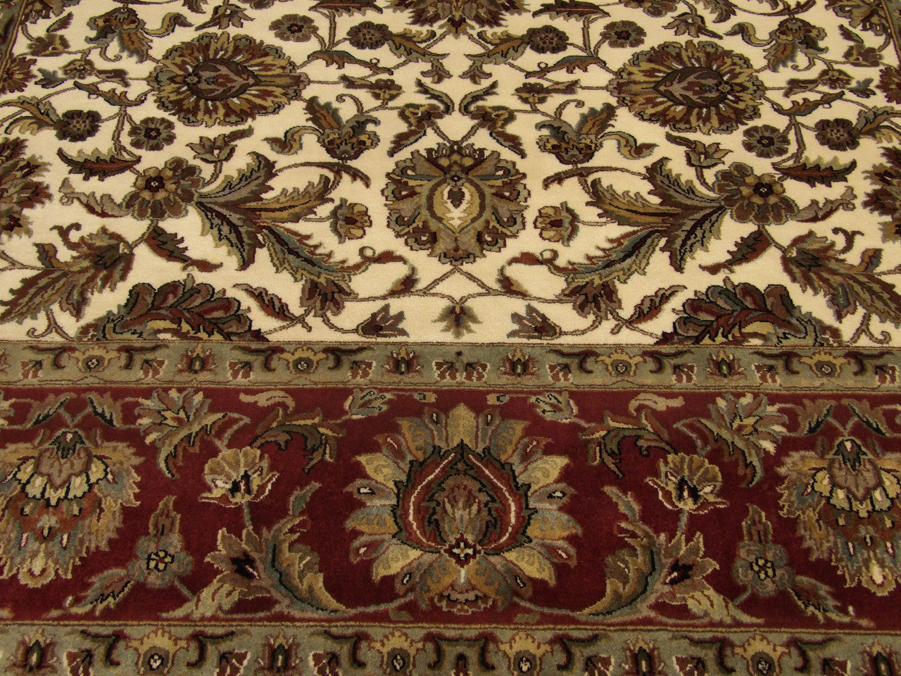Jaipur Kashan rug border detail