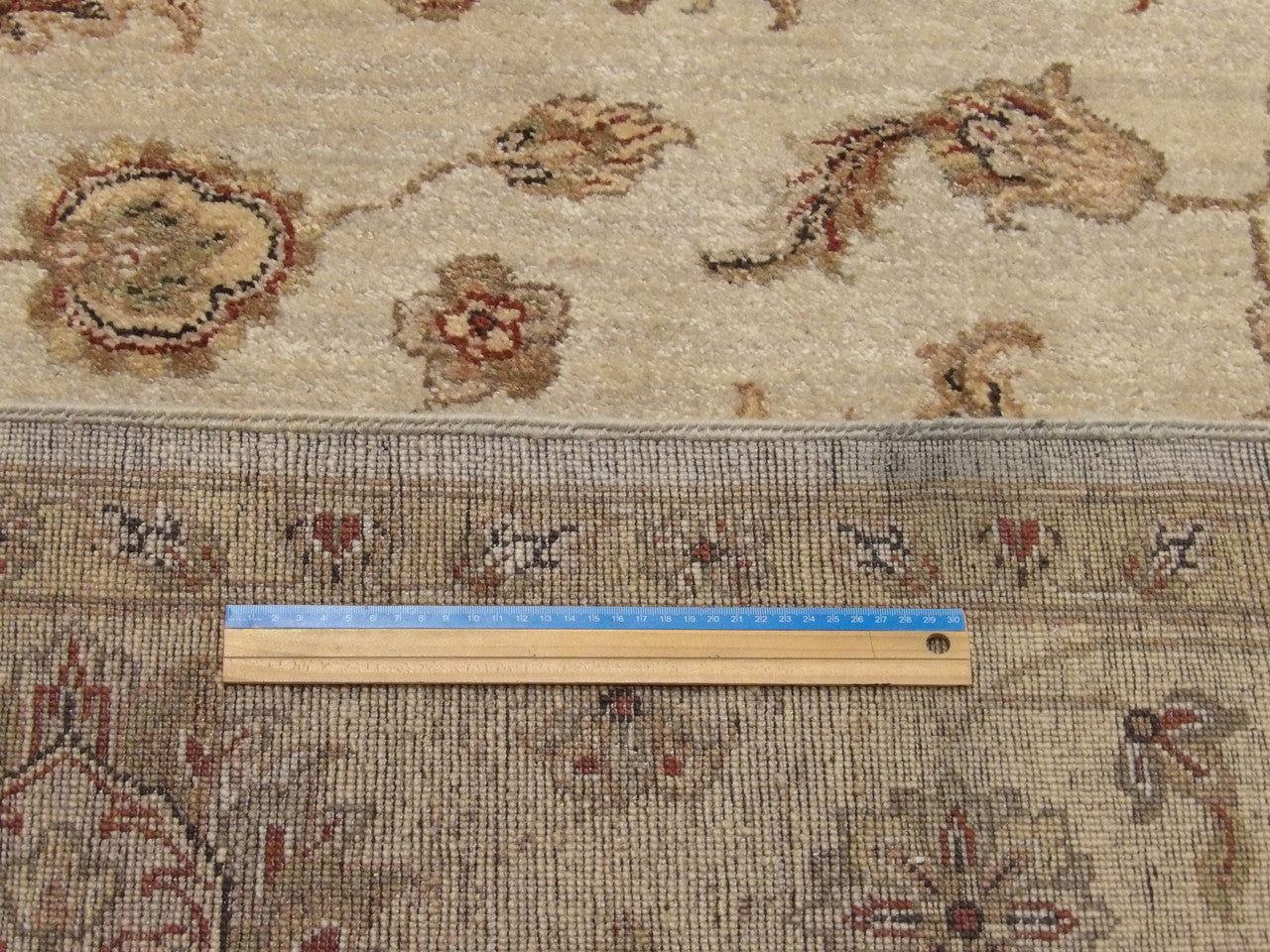 Full room view of Agra Ziegler hand-knotted wool rug