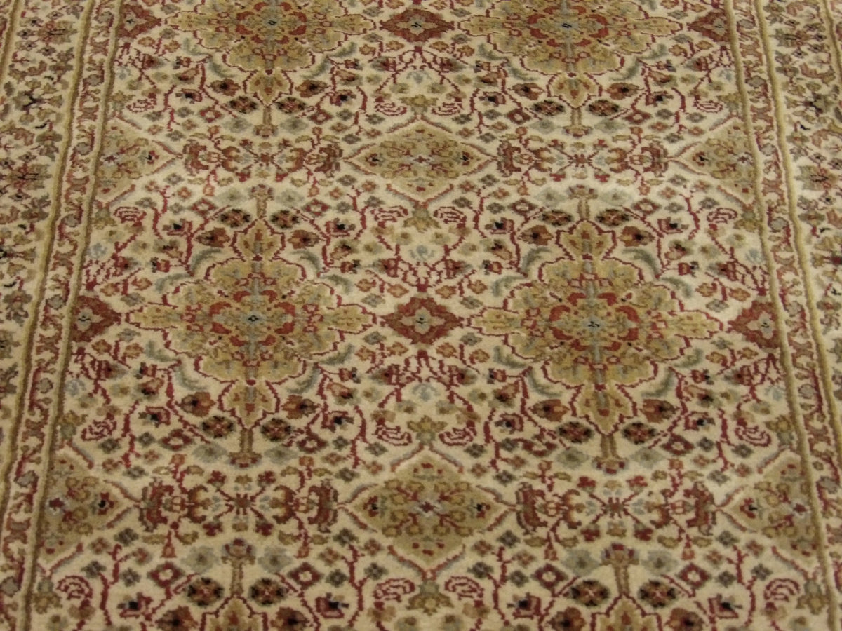 Back of Fine Persian Kashan hand-knotted rug