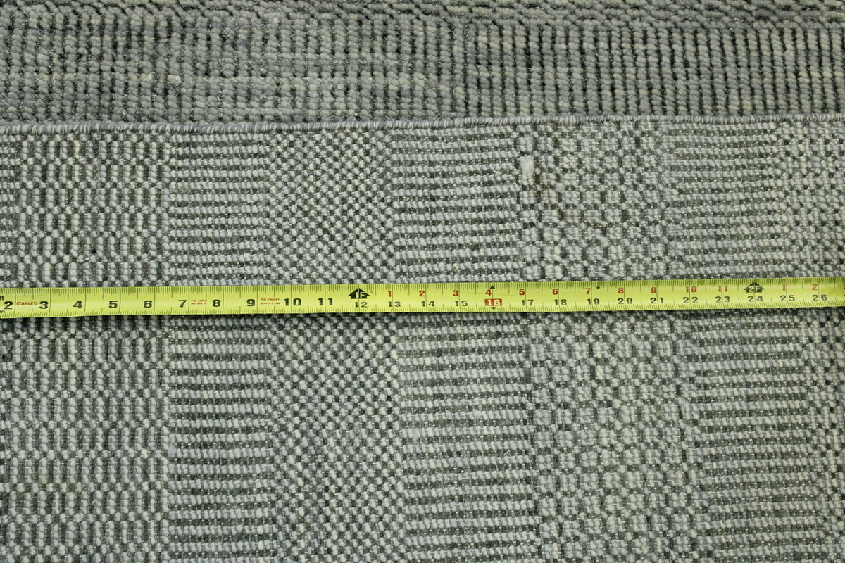 Close-up of wool pile, Gray & Beige rug