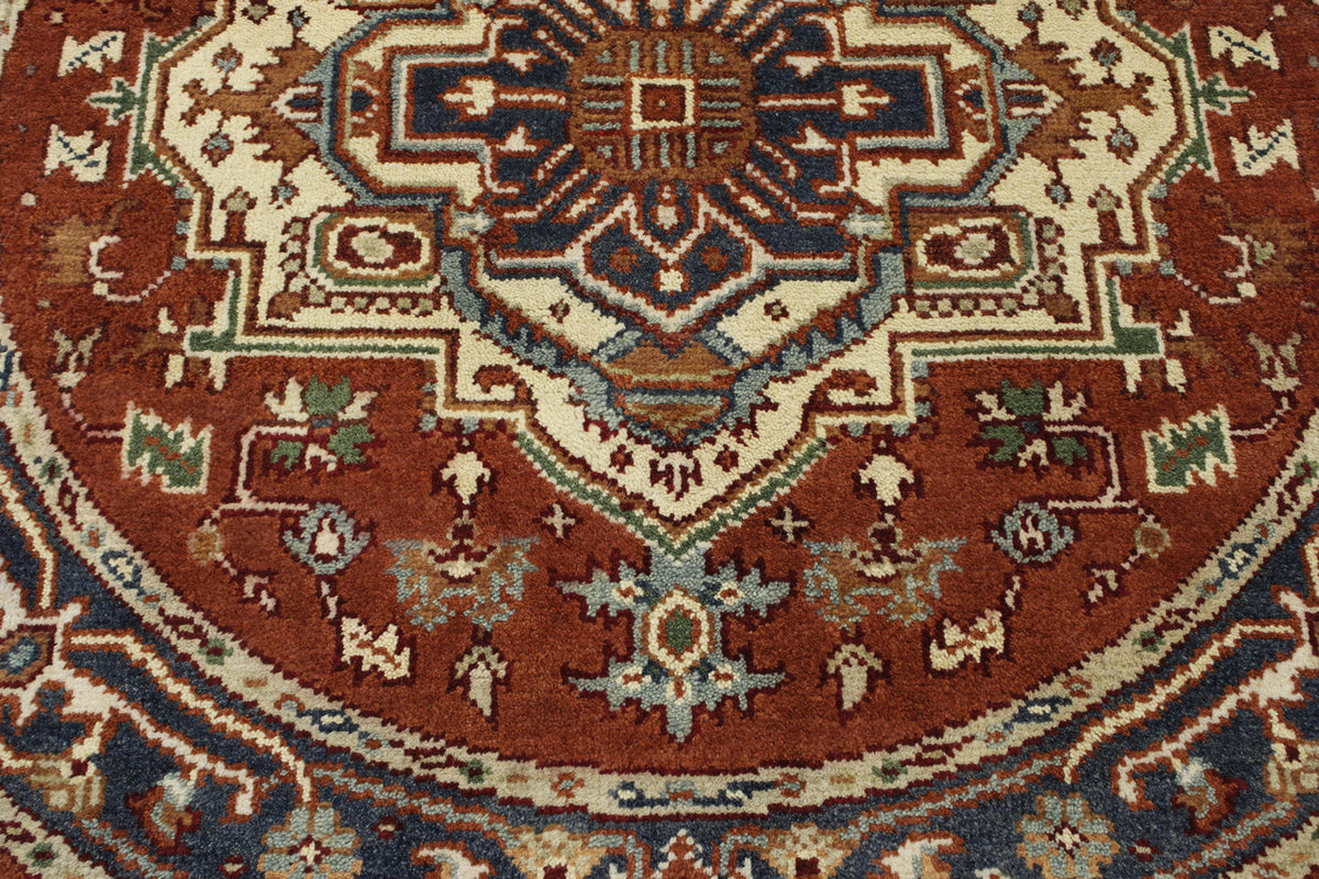 Tribal Indo Heriz rug border detail