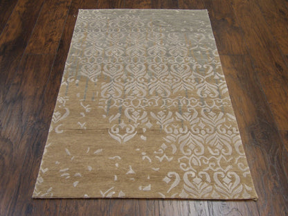 Close-up of wool-silk sheen on modern broken design rug