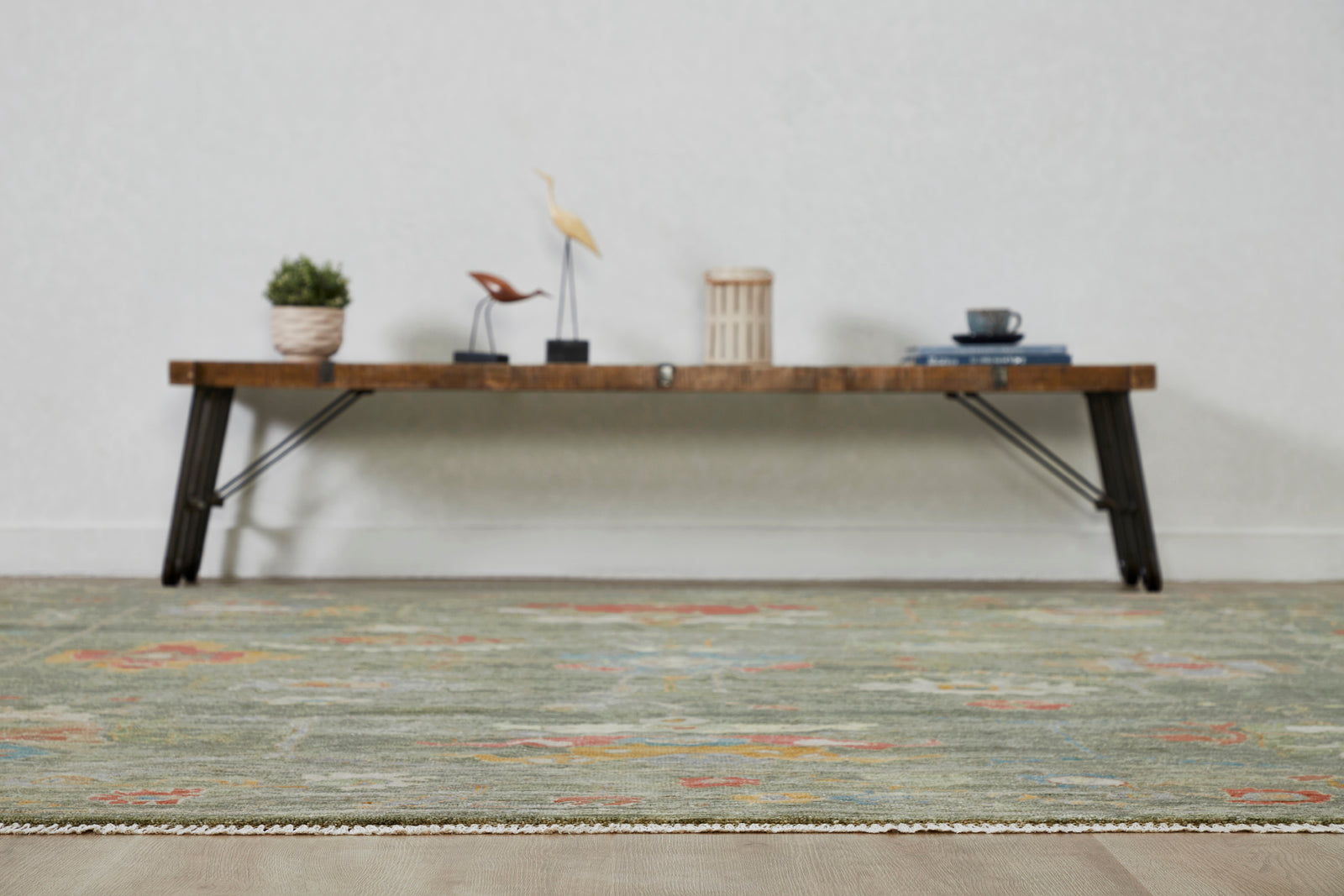 Transitional wool-silk rug in green, texture detail