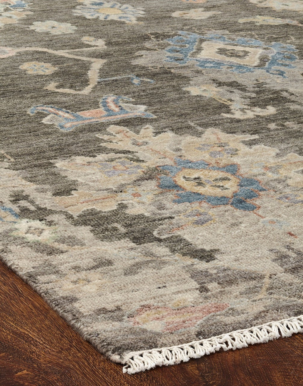 Hand Knotted Wool & Silk Oushak Rug KAK4240