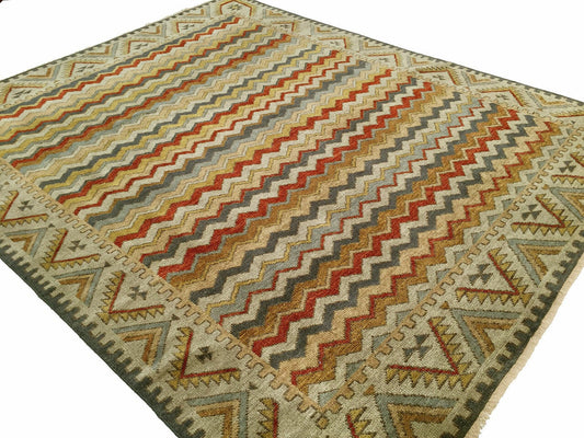 Hand Knotted Wool Classic/Fade Rug KBR7980